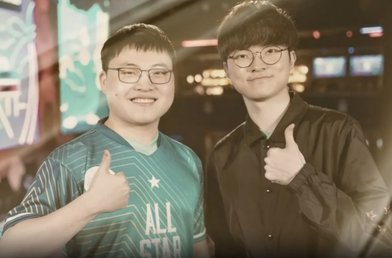 爱游戏在线登录入口包含Uzi焦点对战，Faker与40激战快船分钟，战术调整胜负难料！热度持续攀升的词条