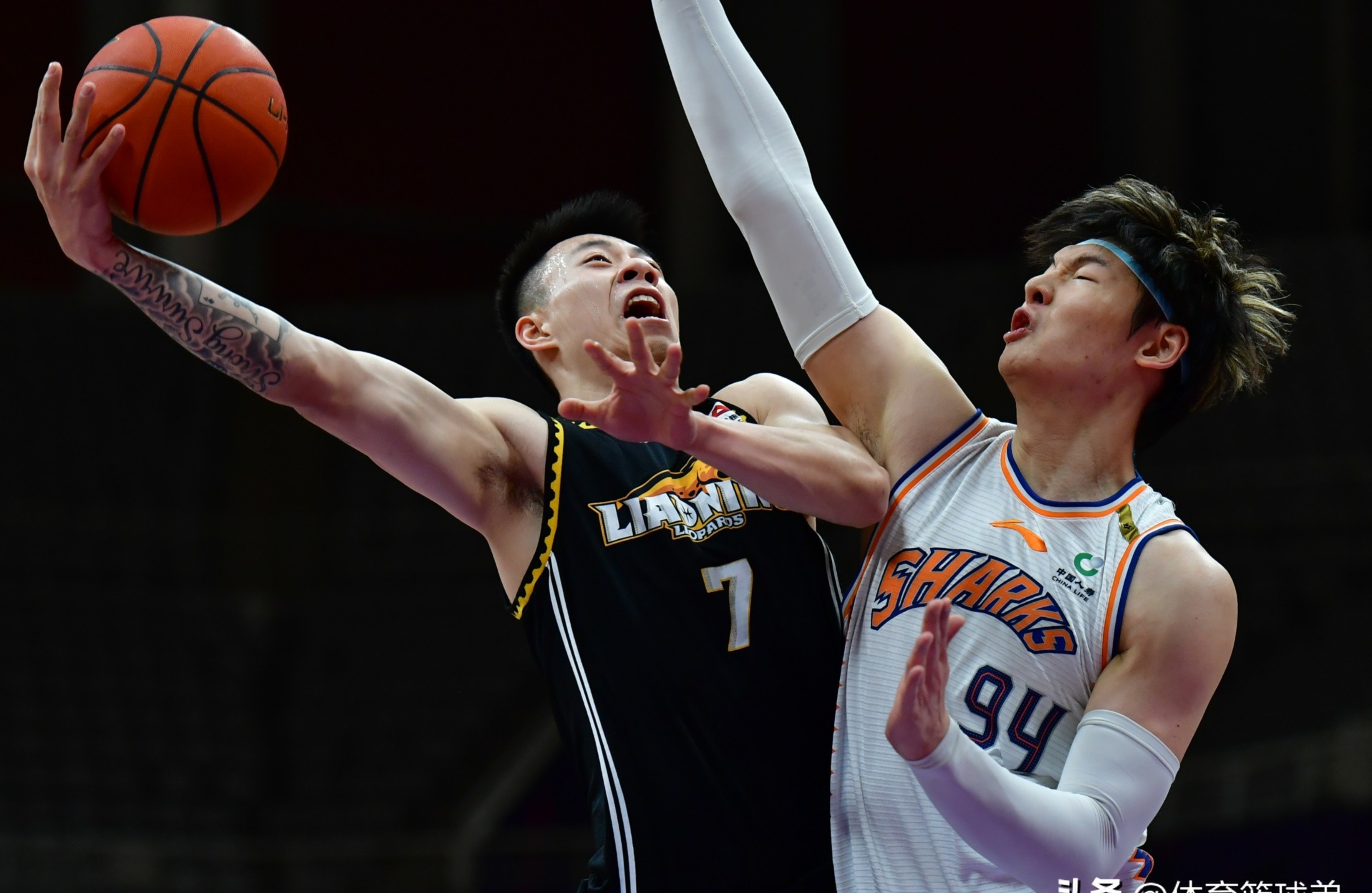 爱游戏AYX中国官方平台包含今晚体能课后，费城76人绝杀压哨备战CBA常规赛，信心回归，球探报告显示潜力的词条