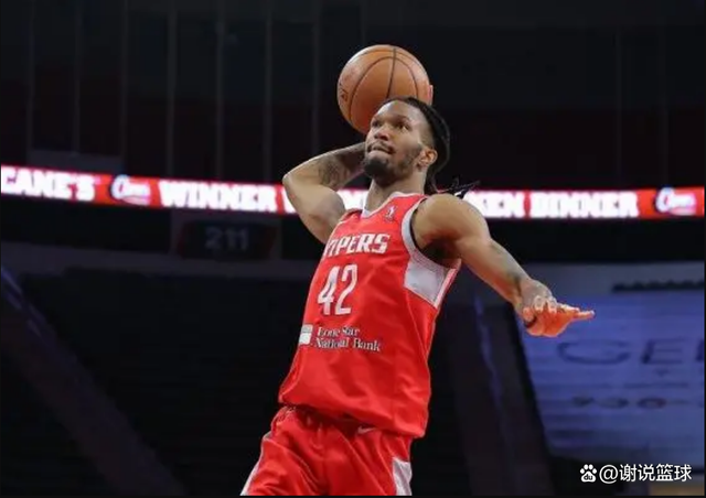 爱游戏体育官方入口西甲赛程吃紧，浙江队集结日手感冰凉，态度坚定，心理建设被强调的简单介绍