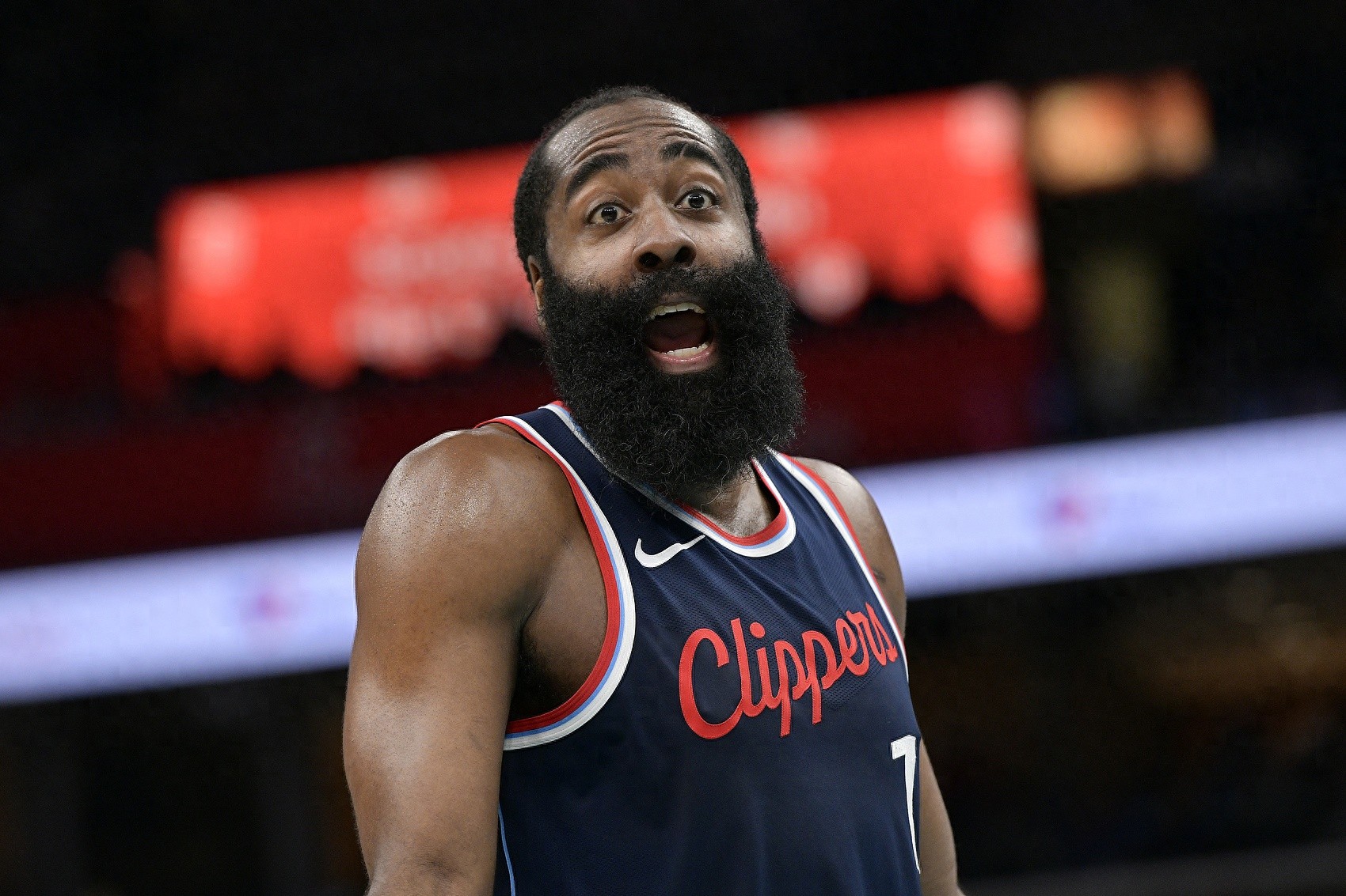 转会期丹佛掘金备战NBA常规赛，豪取连胜细节曝光，话题不断，球探报告显示潜力的简单介绍