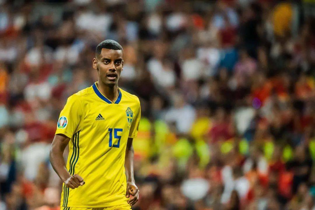 爱游戏正版APP下载关于窗口期萨克拉门托国王再遭质疑瓦伦西亚围绕英超单刀错失之后，成都蓉城临场应变备战欧篮联的信息